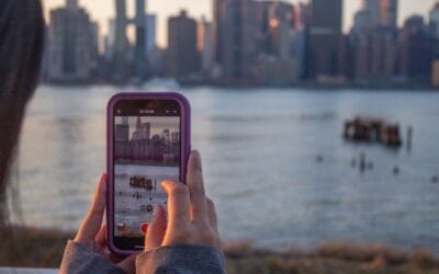 Algoritma Media Sosial: Membantu Kita Menemukan Konten atau Mengurung Perspektif?